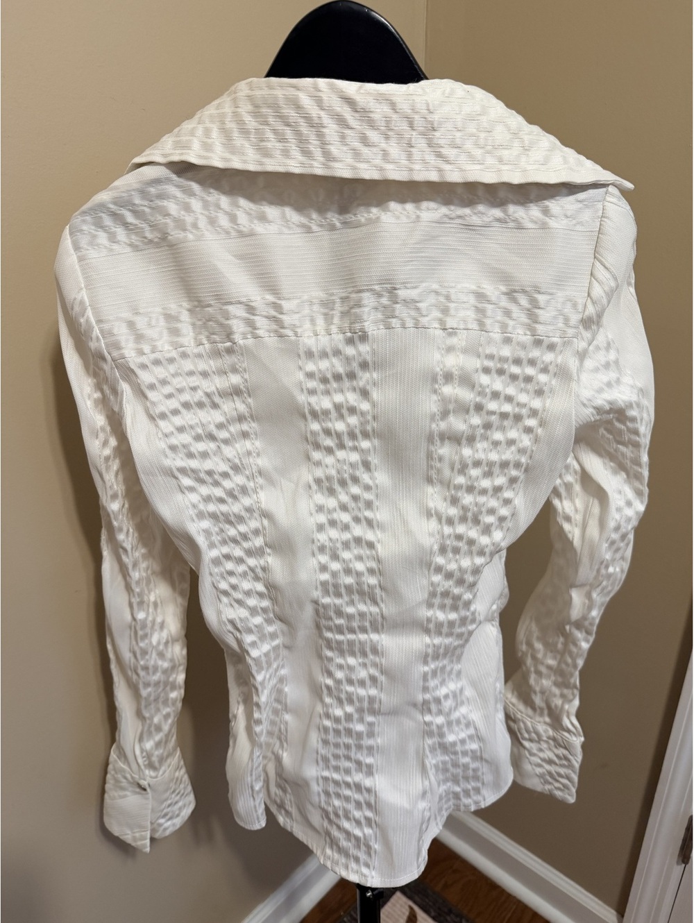 Cache White Textured Ruched Button Front Blouse Size M - Picture 5 of 6